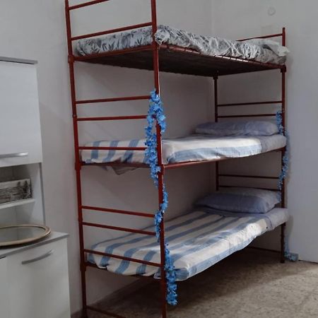 Вилла Casa Vacanza Nonna Emma Лиццано Экстерьер фото